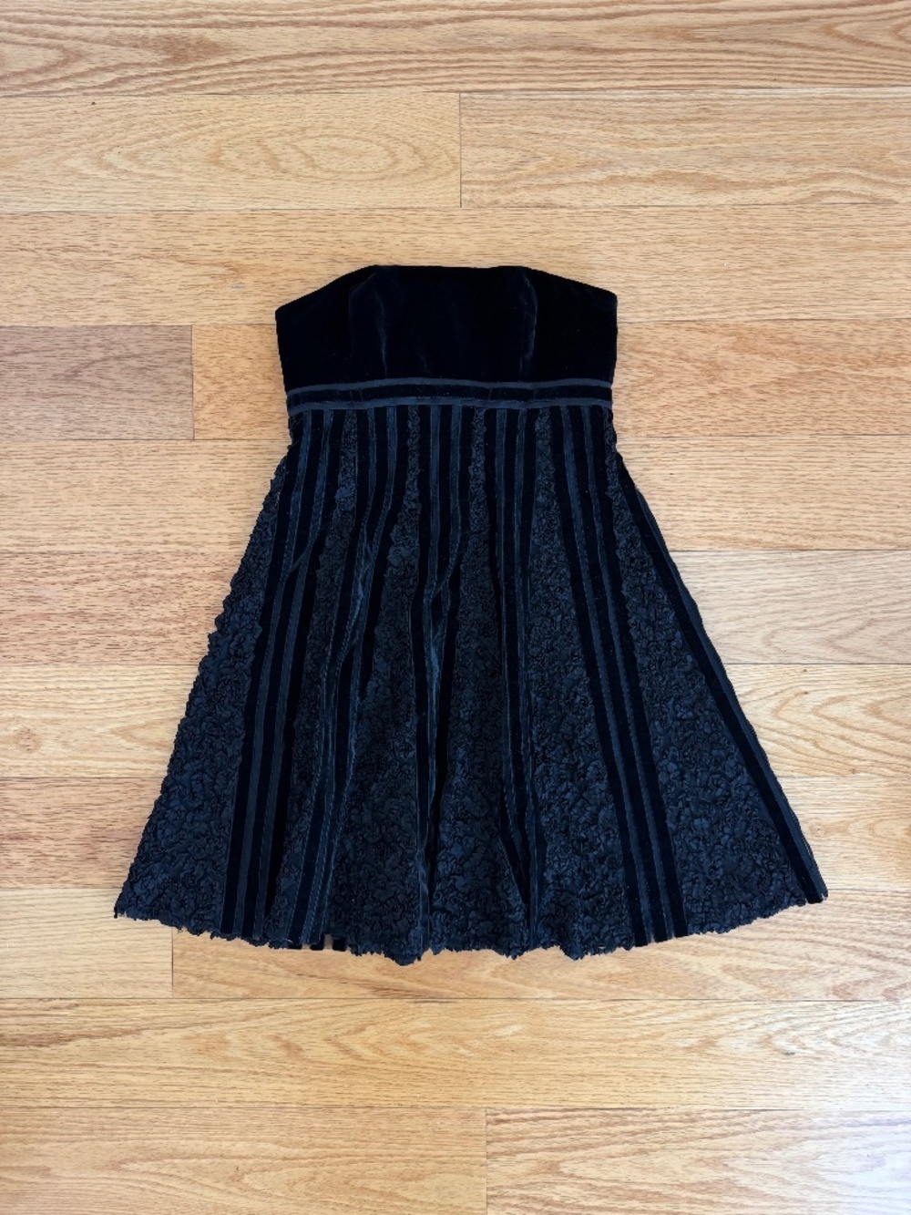 Badgley Mischka Black Silk Velvet Strapless Ribbonwork Cocktail Mini Dress 6